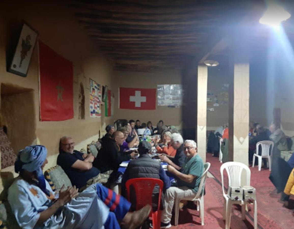 Auberge Dinosaur Kem Kem Tafraoute Sidi Ali Exterior foto